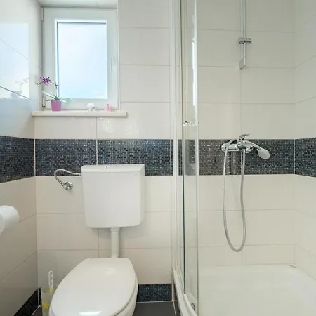 Apartment Lelas Makarska